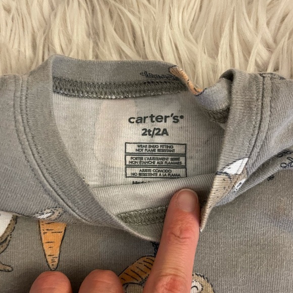 🐰 Carter’s | Bunny jammies | 2T - Picture 4 of 11